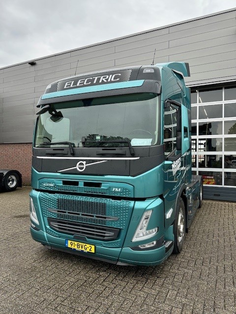 Volvo e truck